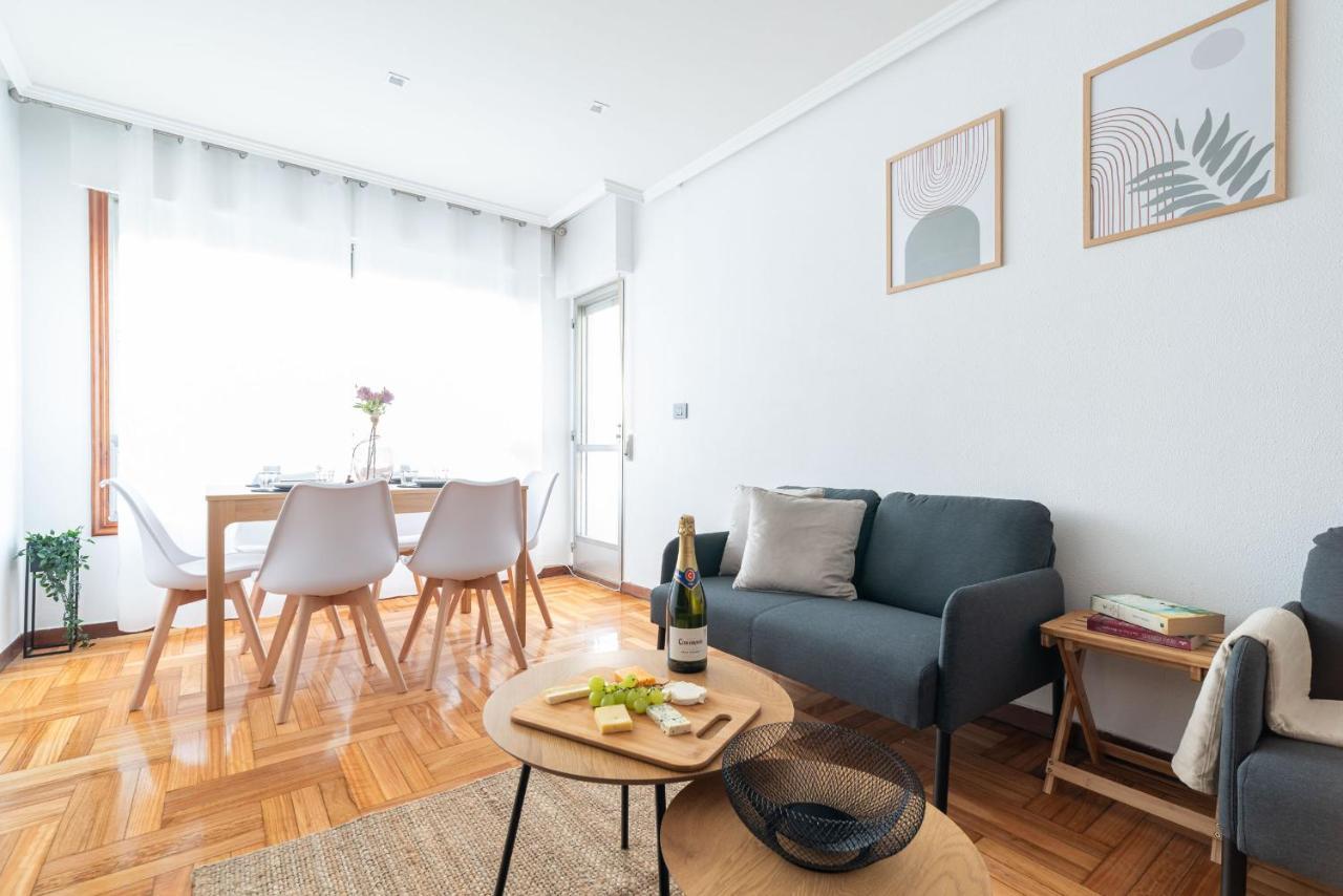 Amplia Vivienda Con Garaje Lejlighed Vigo Eksteriør billede