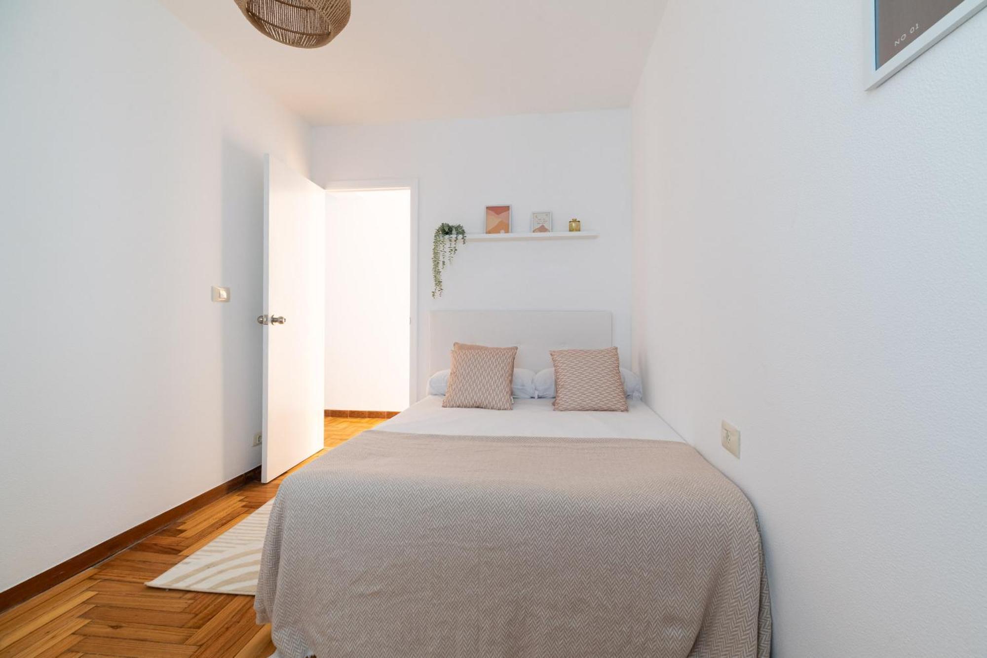 Amplia Vivienda Con Garaje Lejlighed Vigo Eksteriør billede